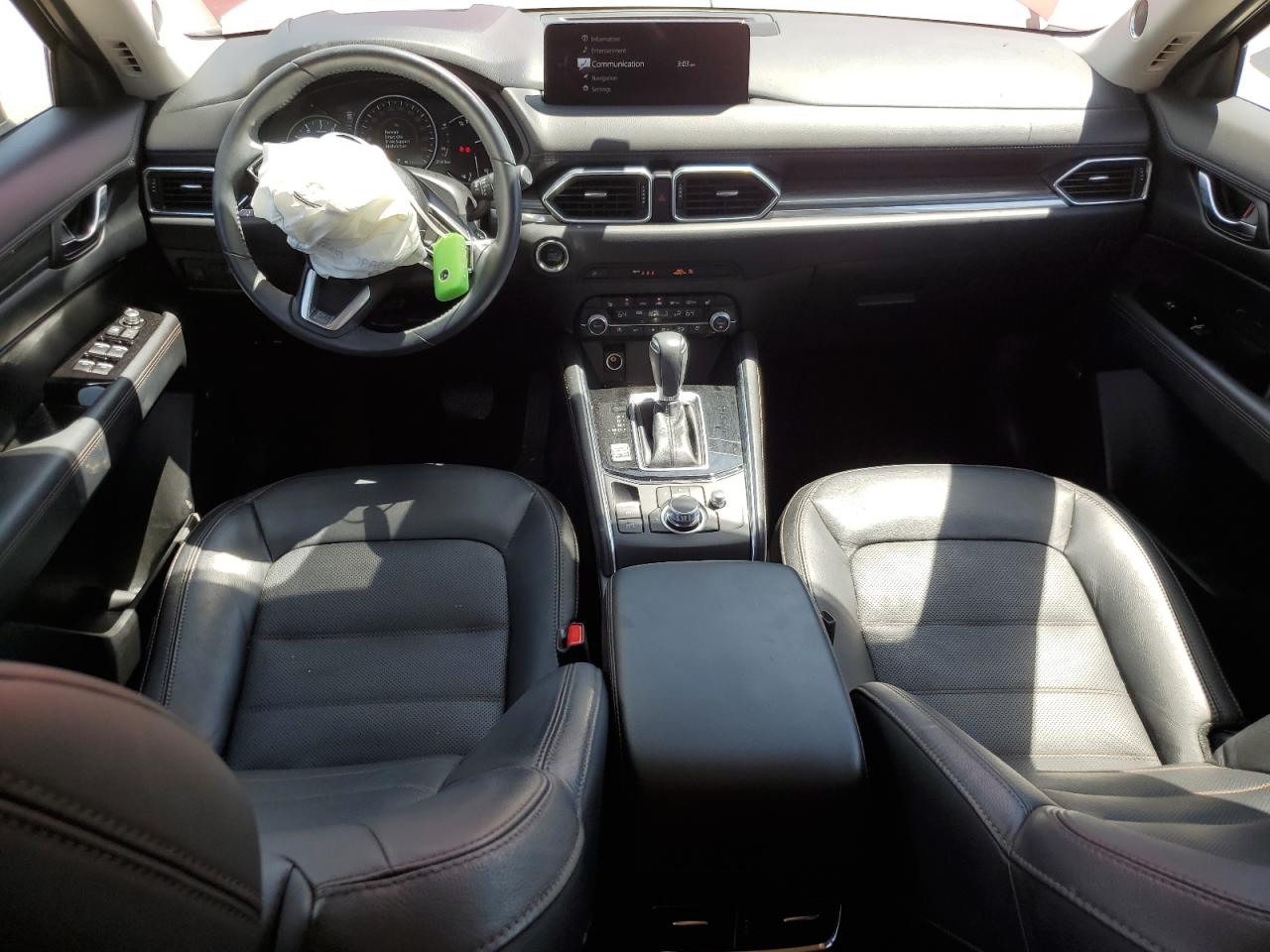 Автомобиль MAZDA CX-5 PREMIUM PLUS 2023 | GrandCar Автомобиль MAZDA CX-5 PREMIUM PLUS 2023 | GrandCar