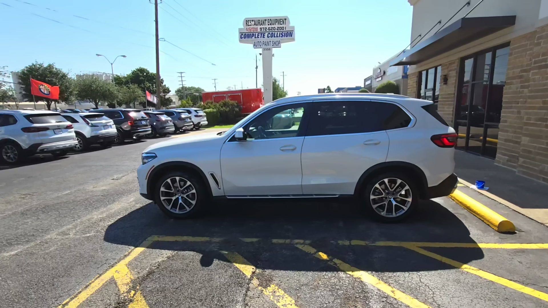 Автомобиль BMW X5 xDrive40i 2022 | GrandCar Автомобиль BMW X5 xDrive40i 2022 | GrandCar