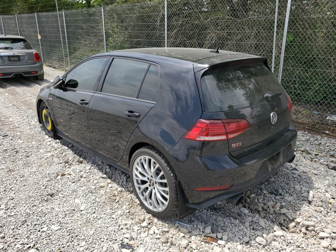 Автомобиль VOLKSWAGEN GTI S 2020 | GrandCar Автомобиль VOLKSWAGEN GTI S 2020 | GrandCar