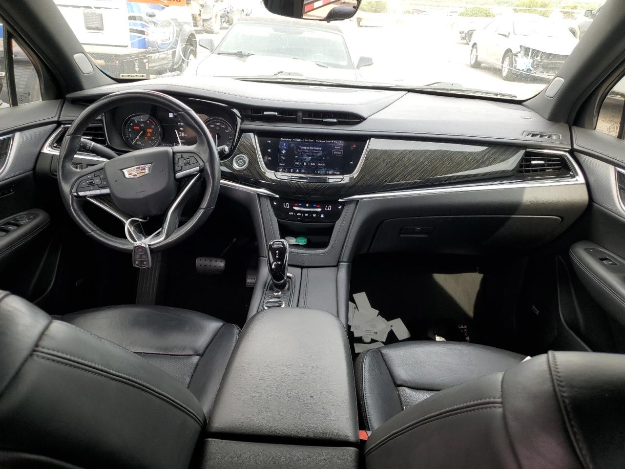 Автомобиль CADILLAC XT6 PREMIUM LUXURY 2020 | GrandCar Автомобиль CADILLAC XT6 PREMIUM LUXURY 2020 | GrandCar