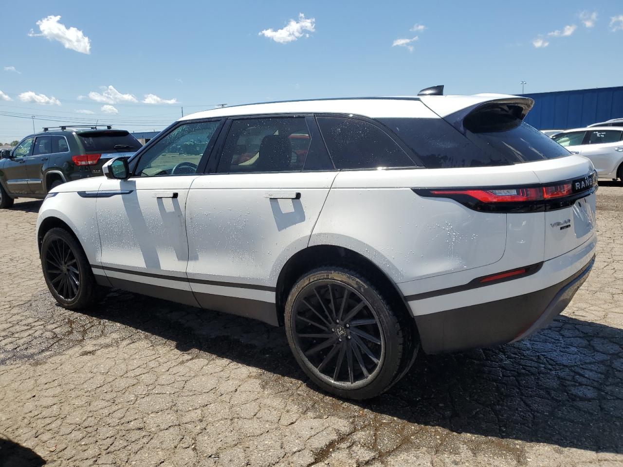 Автомобиль LAND ROVER RANGE ROVER VELAR S 2018 | GrandCar Автомобиль LAND ROVER RANGE ROVER VELAR S 2018 | GrandCar