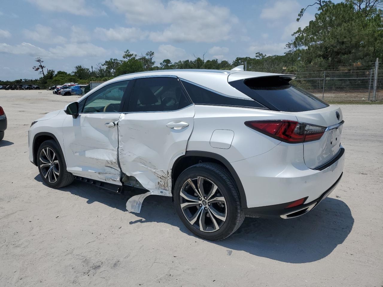 Автомобиль LEXUS RX 350 2022 | GrandCar Автомобиль LEXUS RX 350 2022 | GrandCar