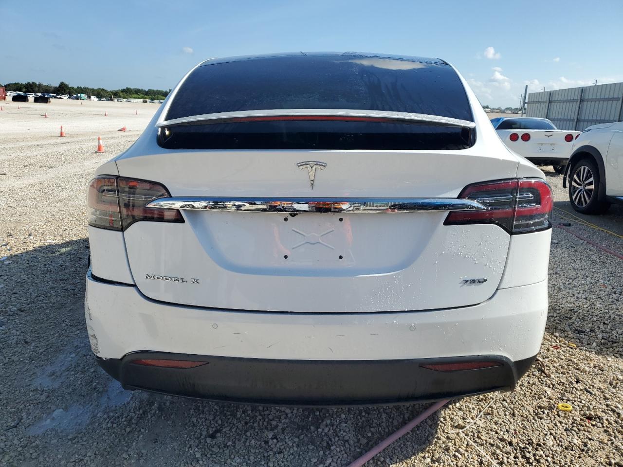 Автомобиль TESLA MODEL X 2017 | GrandCar Автомобиль TESLA MODEL X 2017 | GrandCar