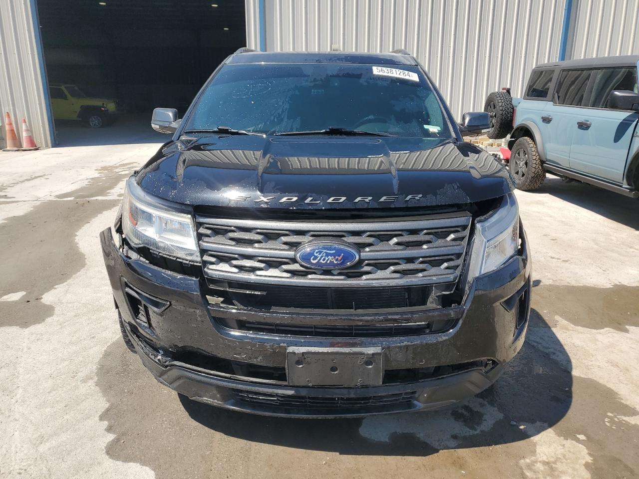 Автомобіль FORD EXPLORER XLT 2019 | GrandCar Автомобіль FORD EXPLORER XLT 2019 | GrandCar