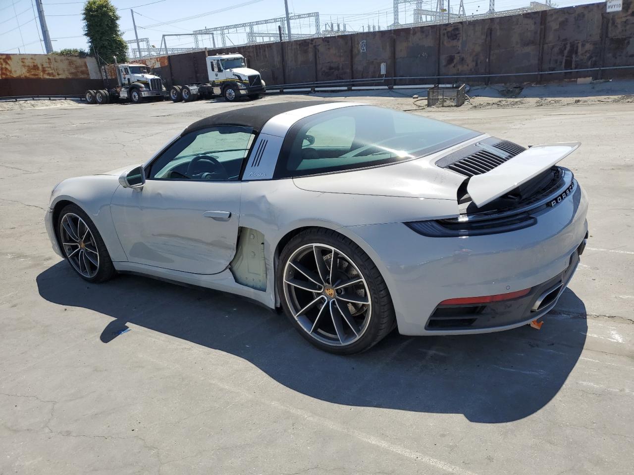 Автомобіль PORSCHE 911 TARGA 2022 | GrandCar Автомобіль PORSCHE 911 TARGA 2022 | GrandCar