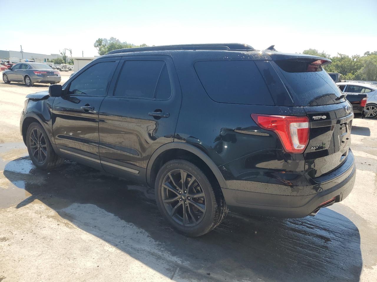 Автомобіль FORD EXPLORER XLT 2019 | GrandCar Автомобіль FORD EXPLORER XLT 2019 | GrandCar