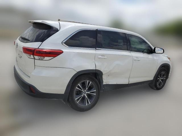 Автомобиль TOYOTA HIGHLANDER LE 2019 | GrandCar Автомобиль TOYOTA HIGHLANDER LE 2019 | GrandCar
