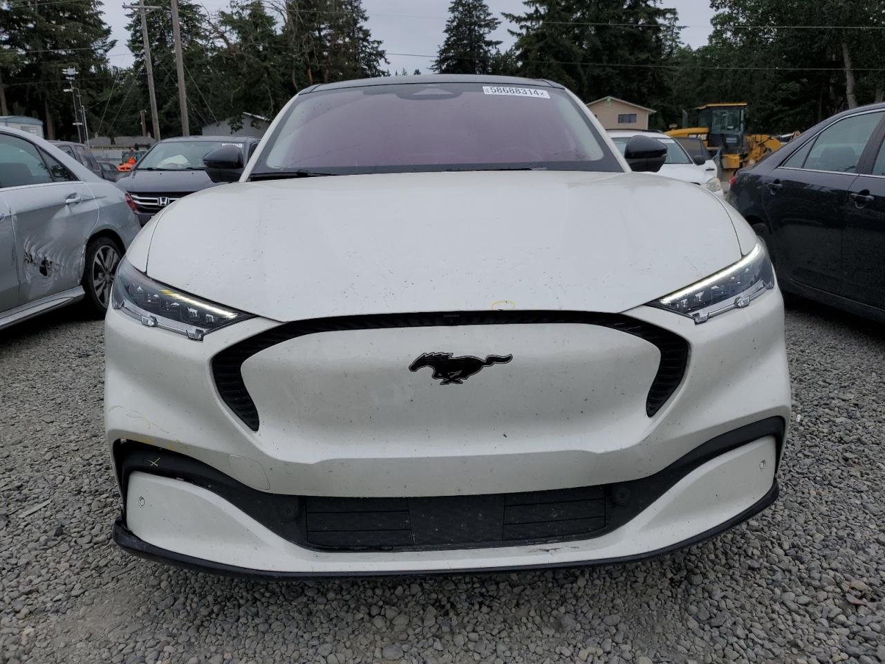 Автомобиль FORD MUSTANG MACH-E CALIFORNIA ROUTE 1 2022 | GrandCar Автомобиль FORD MUSTANG MACH-E CALIFORNIA ROUTE 1 2022 | GrandCar