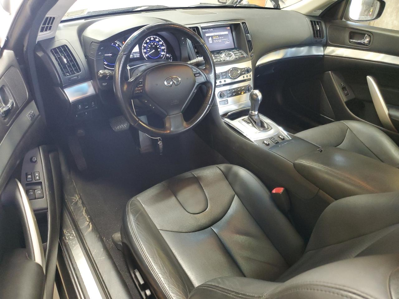 Автомобіль INFINITI Q60 JOURNEY 2015 | GrandCar Автомобіль INFINITI Q60 JOURNEY 2015 | GrandCar