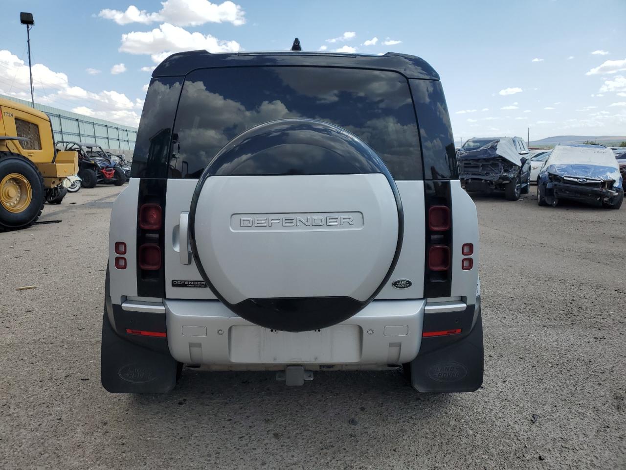 Автомобиль LAND ROVER DEFENDER 110 1ST EDITION 2020 | GrandCar Автомобиль LAND ROVER DEFENDER 110 1ST EDITION 2020 | GrandCar
