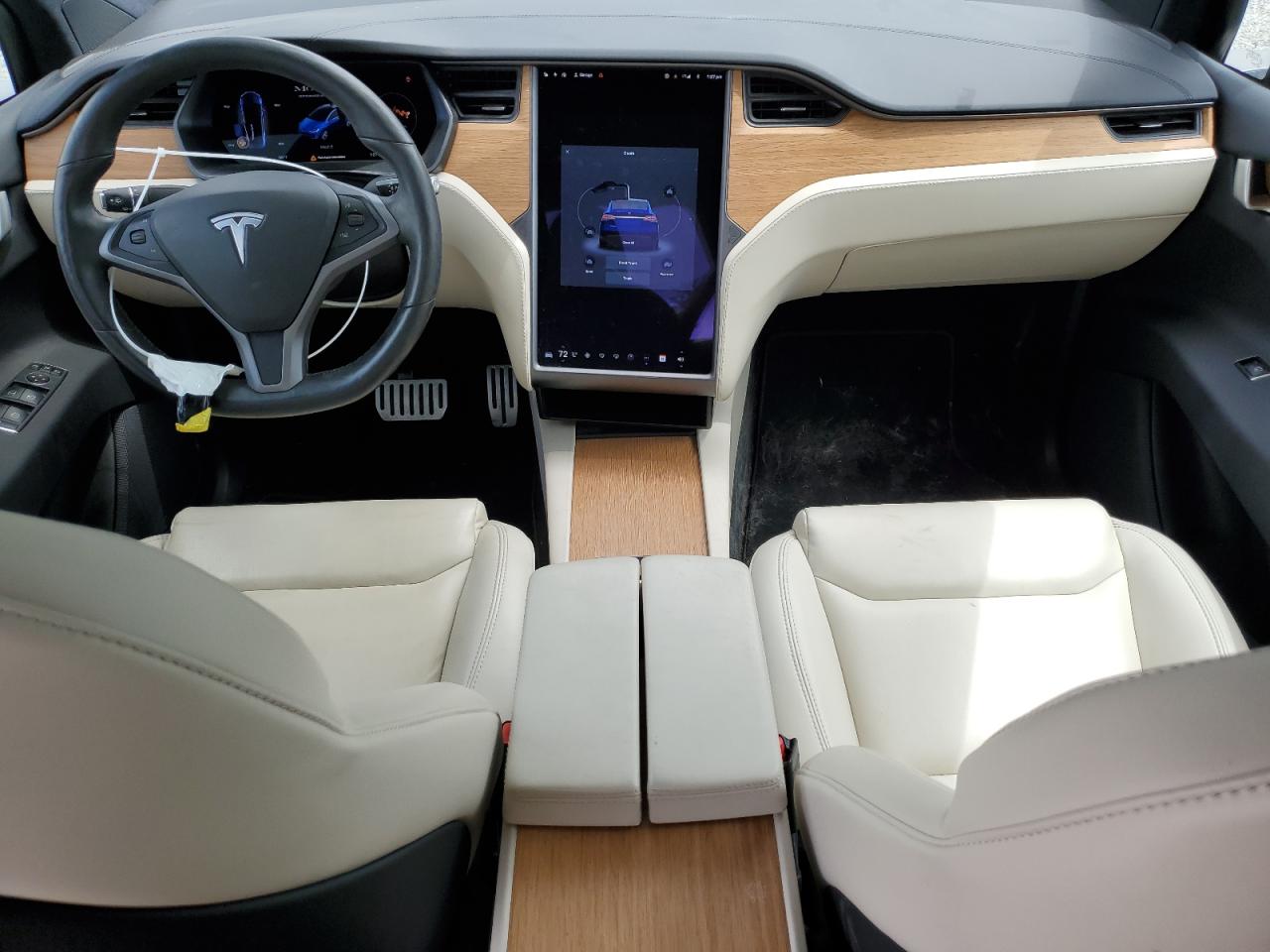 Автомобиль TESLA MODEL X 2020 | GrandCar Автомобиль TESLA MODEL X 2020 | GrandCar