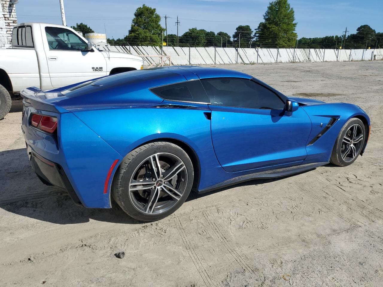 Автомобіль CHEVROLET CORVETTE STINGRAY 1LT 2016 | GrandCar Автомобіль CHEVROLET CORVETTE STINGRAY 1LT 2016 | GrandCar