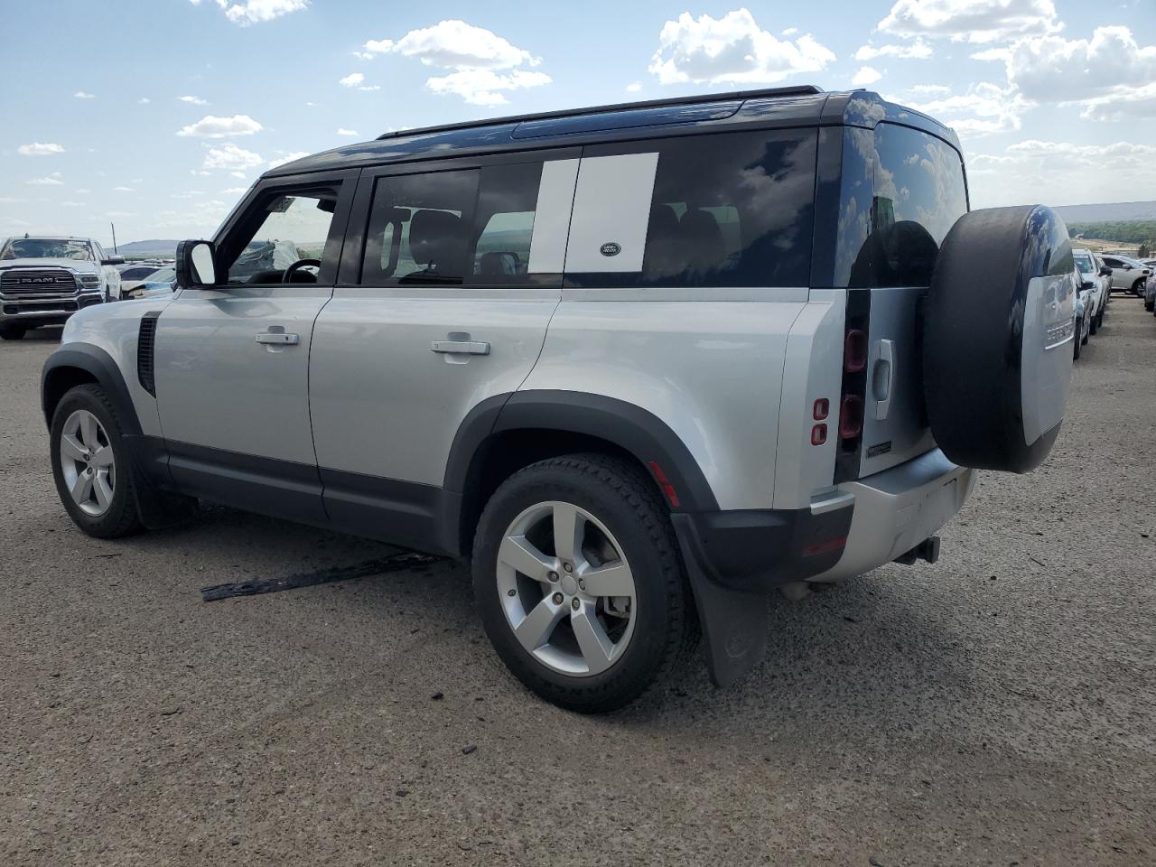 Автомобиль LAND ROVER DEFENDER 110 1ST EDITION 2020 | GrandCar Автомобиль LAND ROVER DEFENDER 110 1ST EDITION 2020 | GrandCar