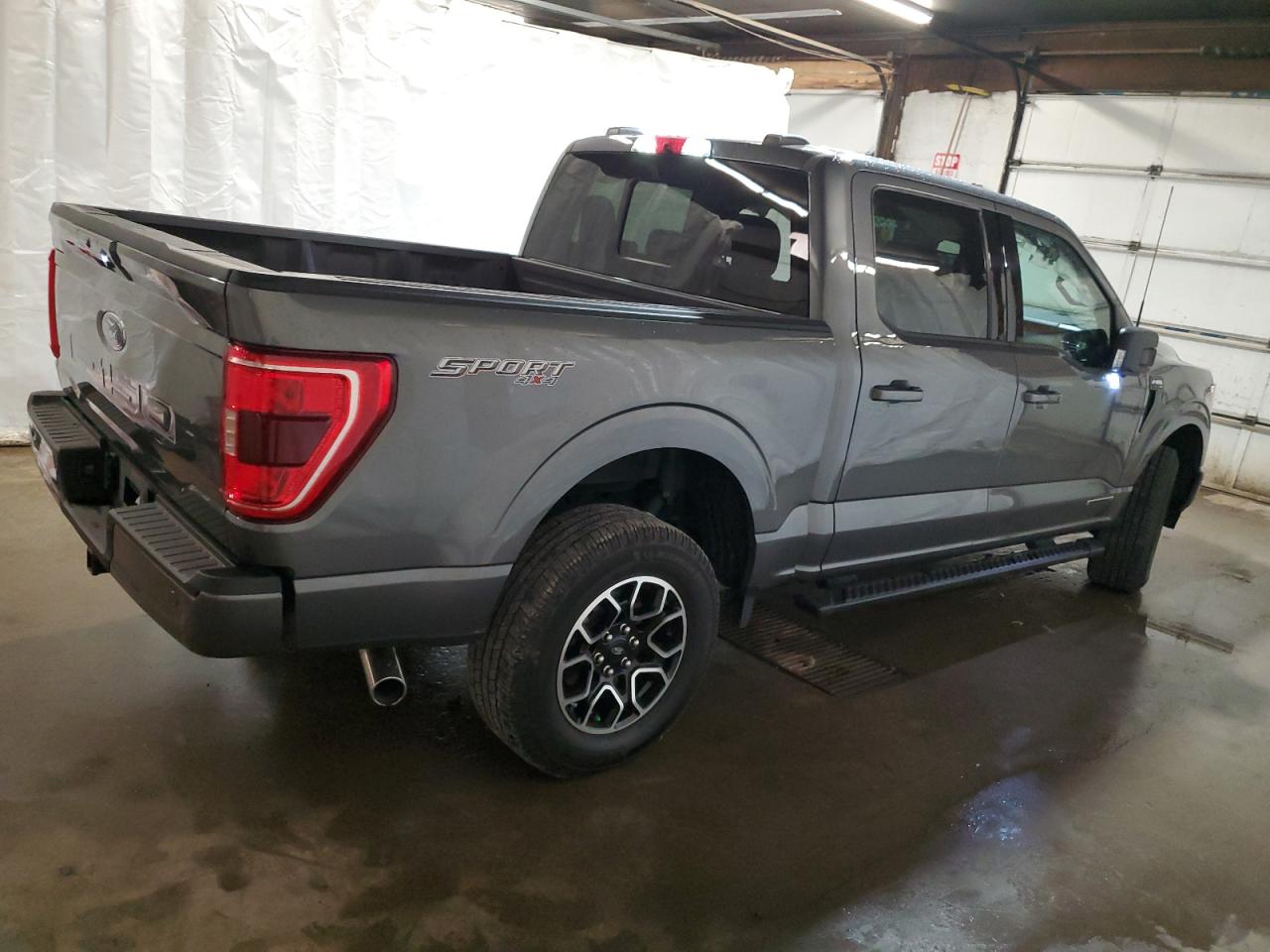 Автомобіль FORD F150 SUPERCREW 2022 | GrandCar Автомобіль FORD F150 SUPERCREW 2022 | GrandCar