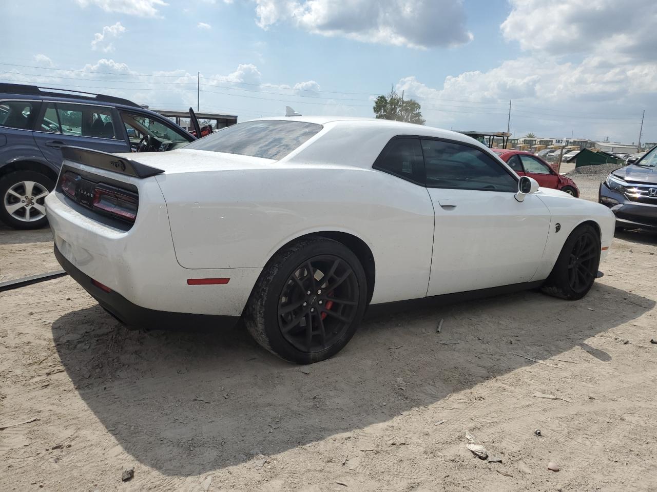 Автомобиль DODGE CHALLENGER SRT HELLCAT 2023 | GrandCar Автомобиль DODGE CHALLENGER SRT HELLCAT 2023 | GrandCar