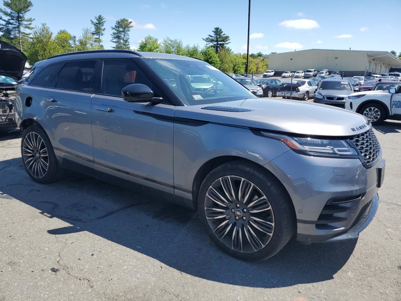 Автомобіль LAND ROVER RANGE ROVER VELAR R-DYNAMIC S 2021 | GrandCar Автомобіль LAND ROVER RANGE ROVER VELAR R-DYNAMIC S 2021 | GrandCar