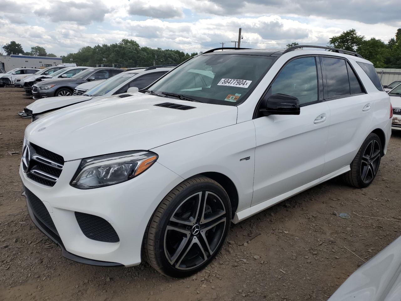 Автомобиль MERCEDES-BENZ GLE 43 AMG 2017 | GrandCar