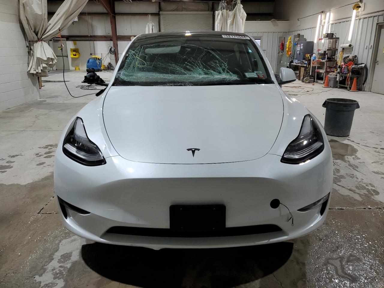 Автомобиль TESLA MODEL Y 2022 | GrandCar Автомобиль TESLA MODEL Y 2022 | GrandCar