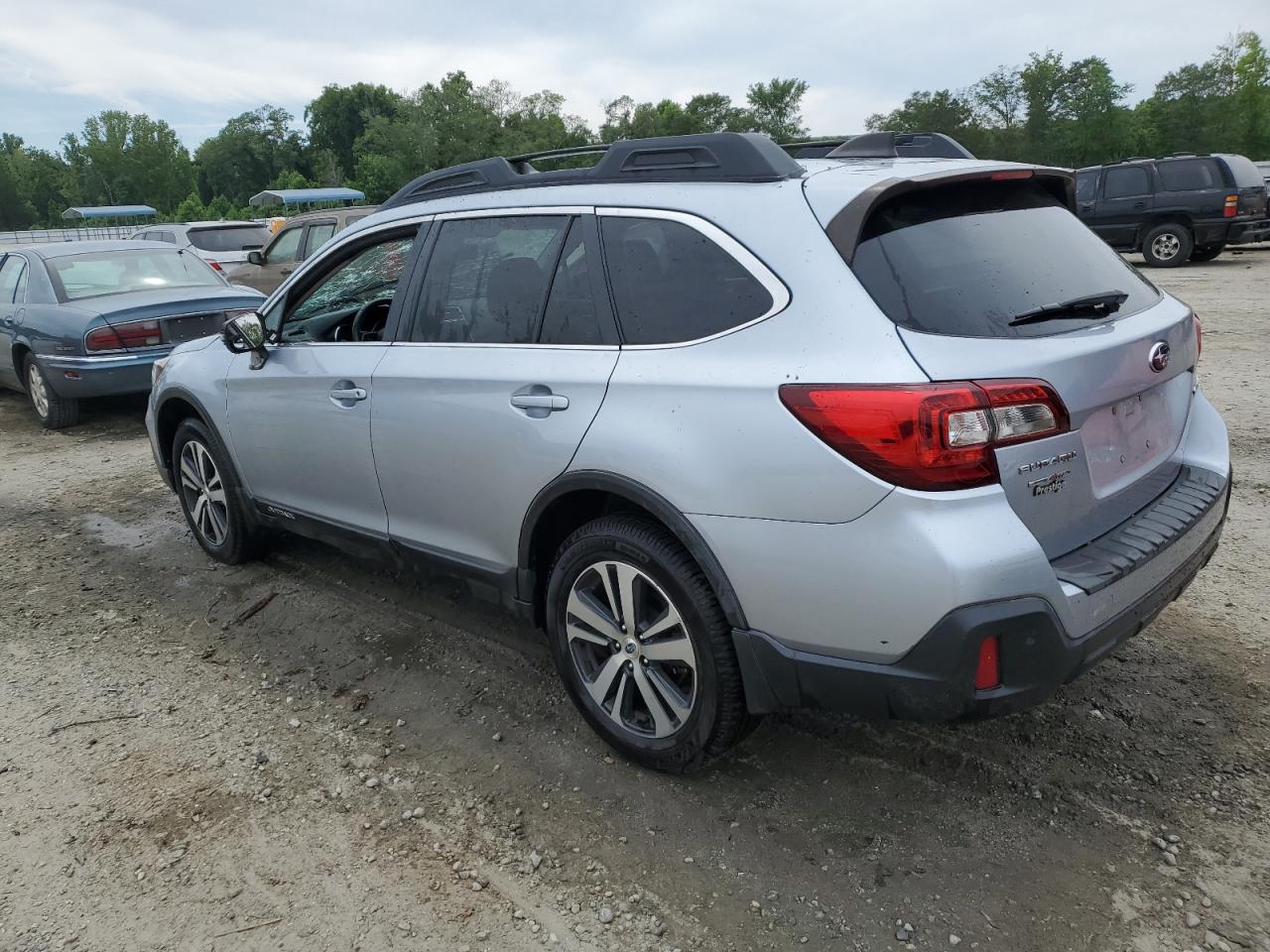 Автомобіль SUBARU OUTBACK LIMITED 2018 | GrandCar Автомобіль SUBARU OUTBACK LIMITED 2018 | GrandCar