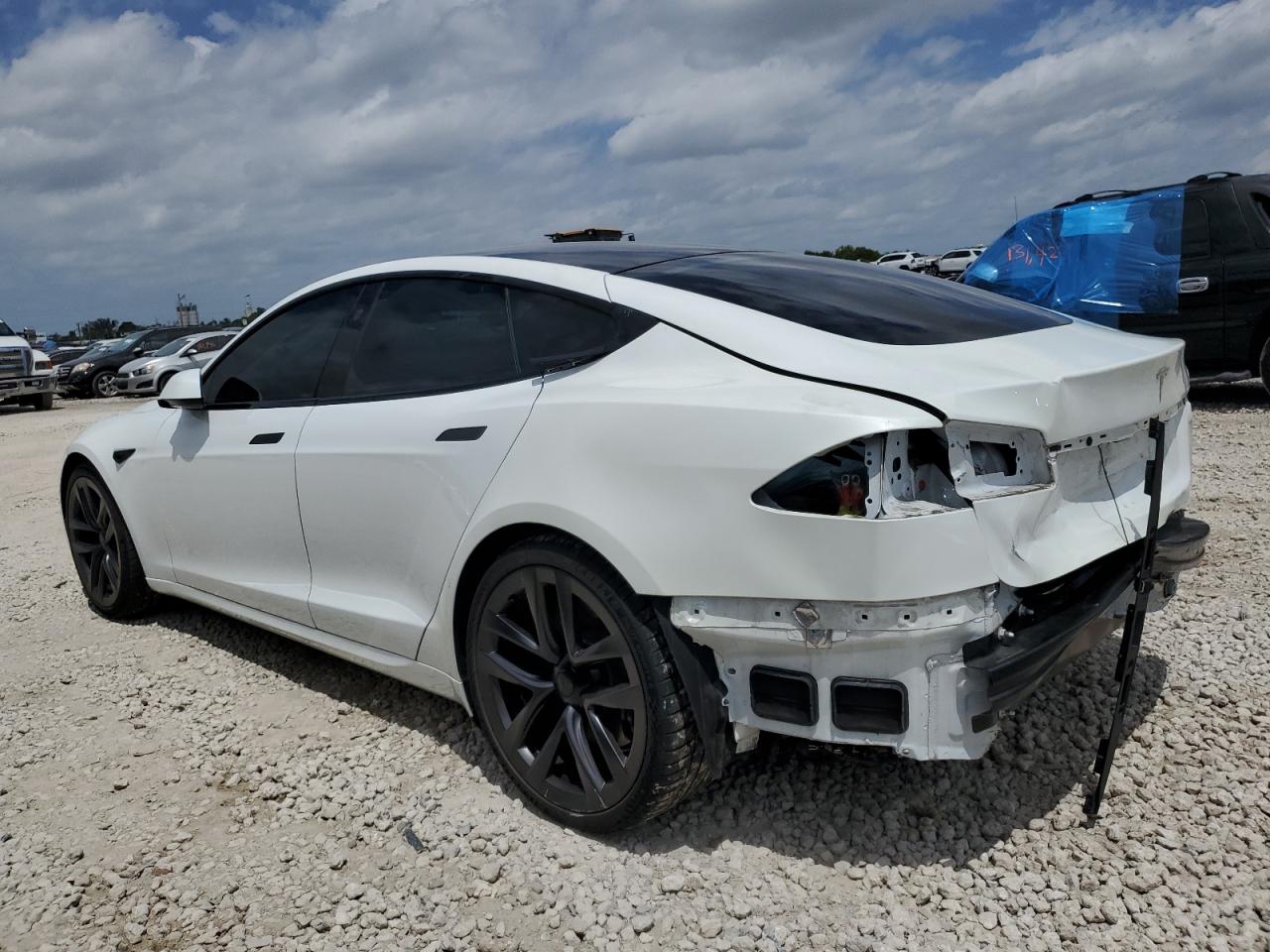 Автомобиль TESLA MODEL S 2022 | GrandCar Автомобиль TESLA MODEL S 2022 | GrandCar