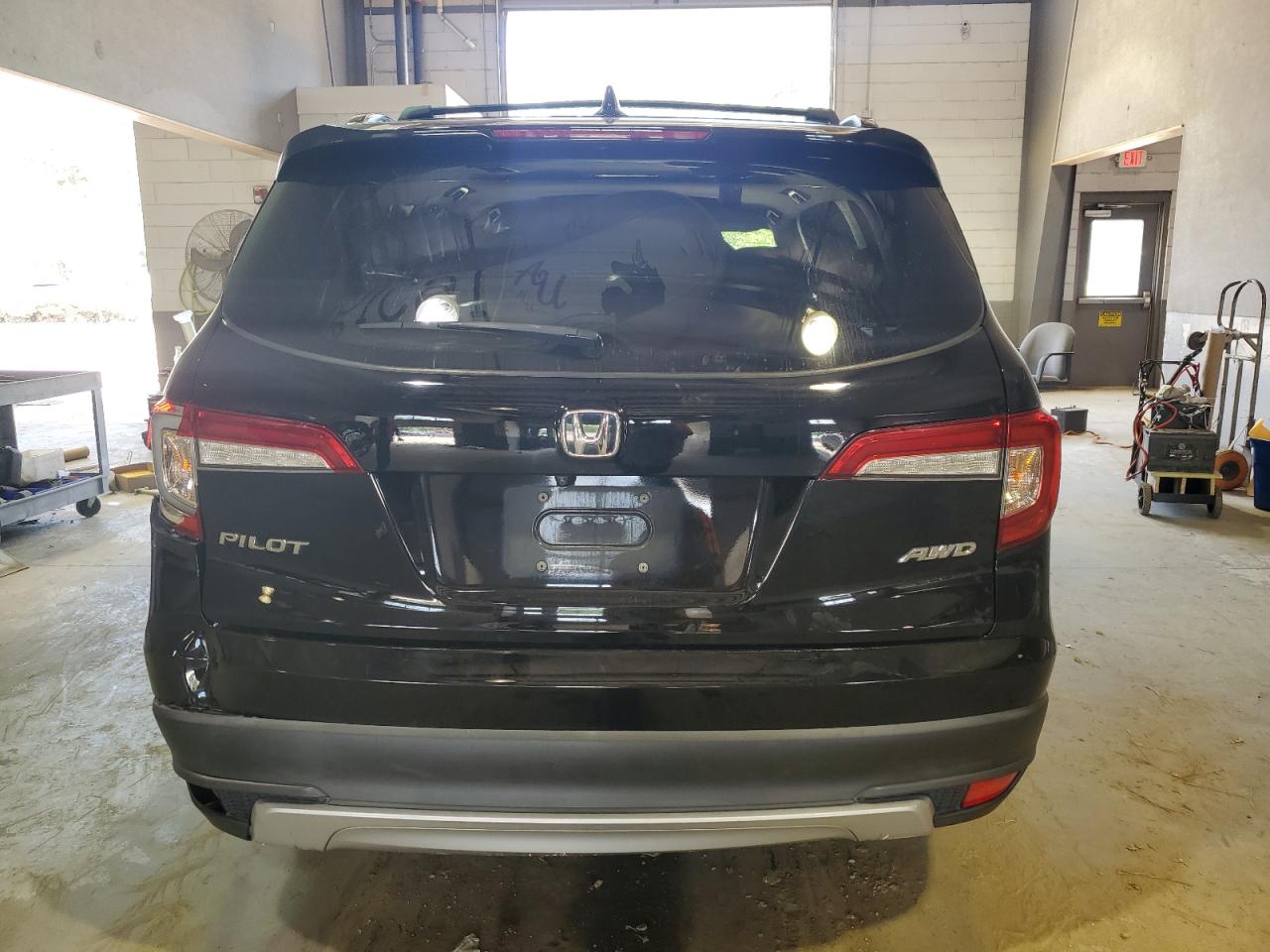 Автомобиль HONDA PILOT EXL 2019 | GrandCar Автомобиль HONDA PILOT EXL 2019 | GrandCar