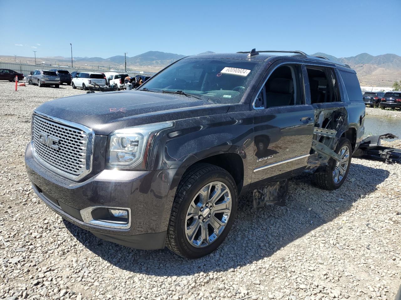 Автомобиль GMC YUKON DENALI 2016 | GrandCar Автомобиль GMC YUKON DENALI 2016 | GrandCar