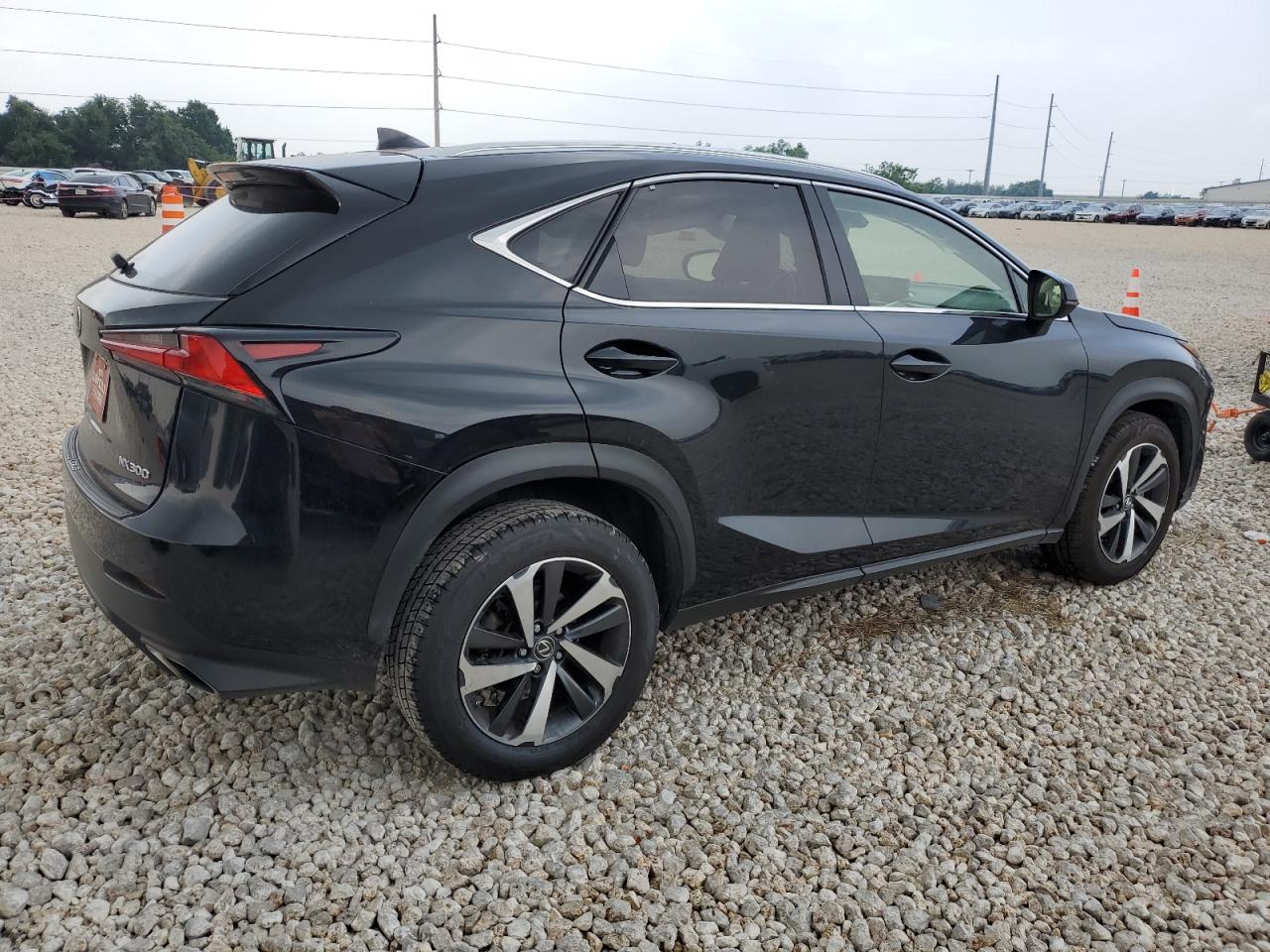 Автомобиль LEXUS NX 300 2020 | GrandCar Автомобиль LEXUS NX 300 2020 | GrandCar