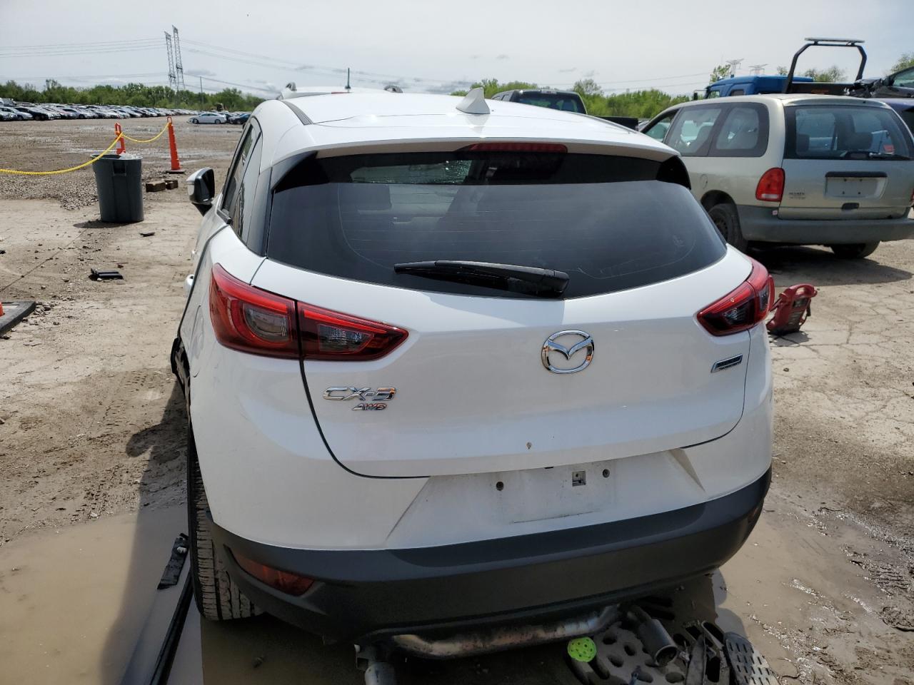 Автомобиль MAZDA CX-3 SPORT 2019 | GrandCar Автомобиль MAZDA CX-3 SPORT 2019 | GrandCar
