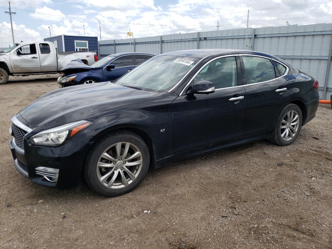 Автомобиль INFINITI Q70 3.7 LUXE 2018 | GrandCar