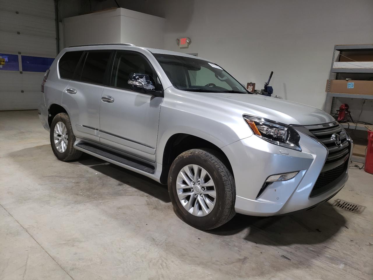 Автомобіль LEXUS GX 460 2018 | GrandCar Автомобіль LEXUS GX 460 2018 | GrandCar