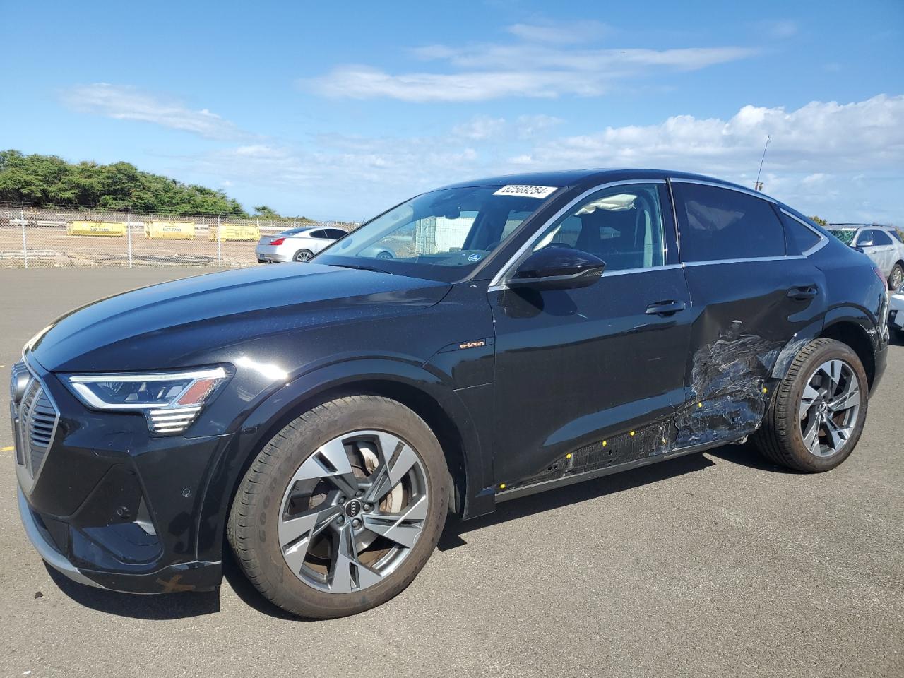 Автомобіль AUDI E-TRON SPORTBACK PRESTIGE 2021 | GrandCar Автомобіль AUDI E-TRON SPORTBACK PRESTIGE 2021 | GrandCar