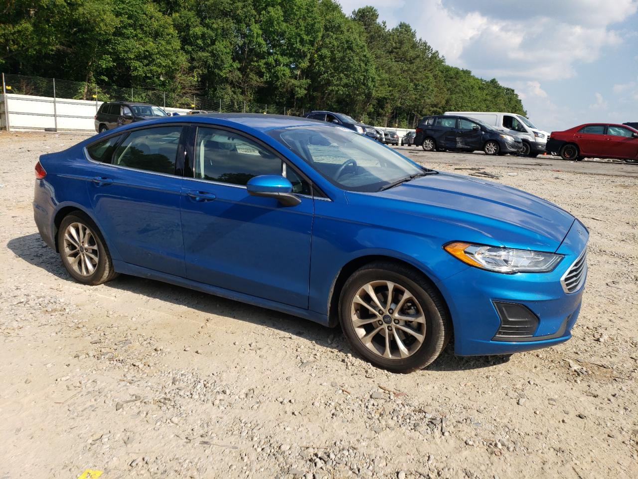 Автомобиль FORD FUSION SE 2019 | GrandCar Автомобиль FORD FUSION SE 2019 | GrandCar