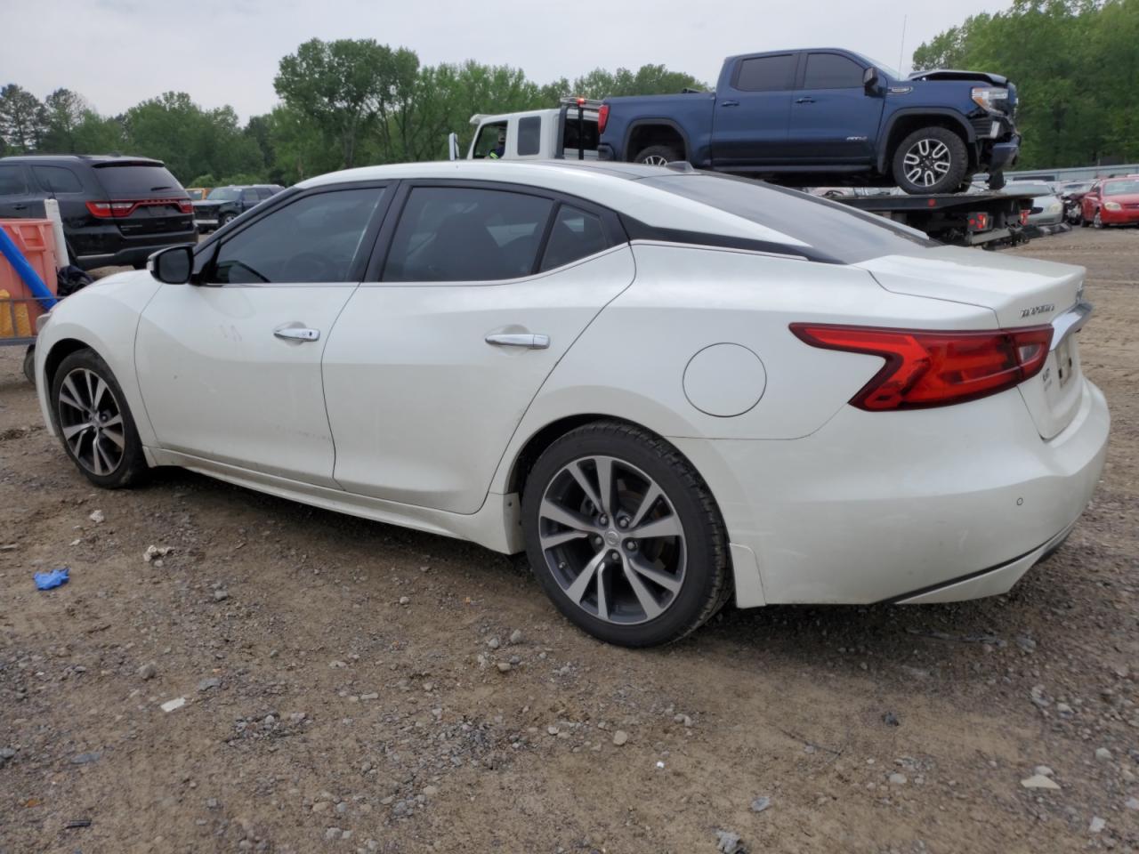 Автомобіль NISSAN MAXIMA 2017 | GrandCar Автомобіль NISSAN MAXIMA 2017 | GrandCar