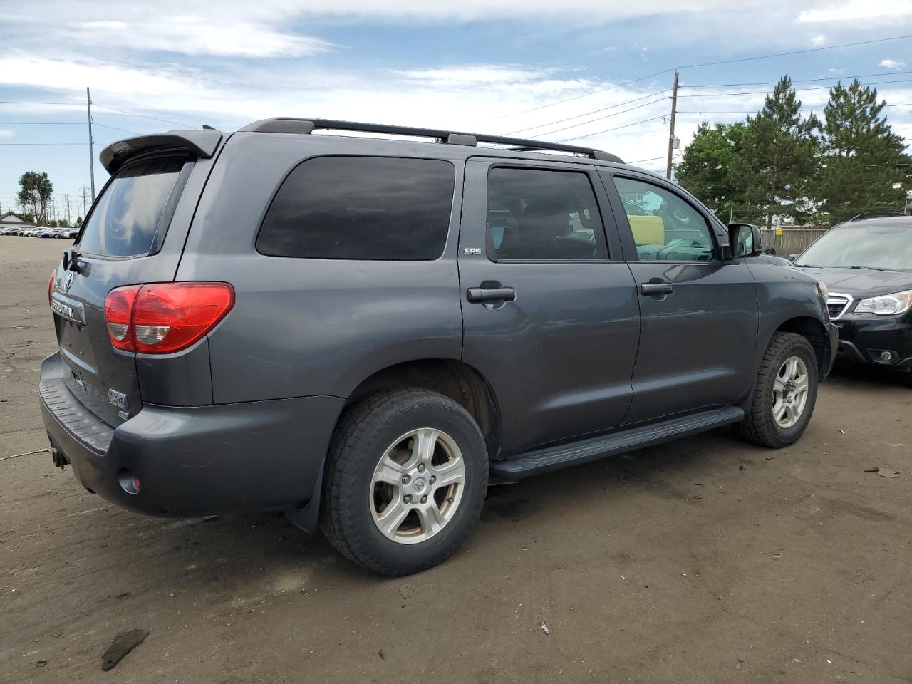 Автомобіль TOYOTA SEQUOIA SR5 2016 | GrandCar Автомобіль TOYOTA SEQUOIA SR5 2016 | GrandCar