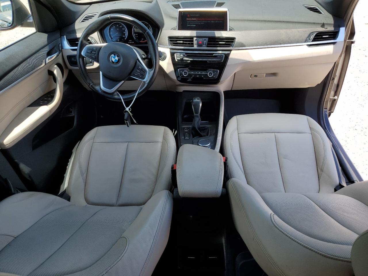 Автомобіль BMW X1 XDRIVE28I 2018 | GrandCar Автомобіль BMW X1 XDRIVE28I 2018 | GrandCar