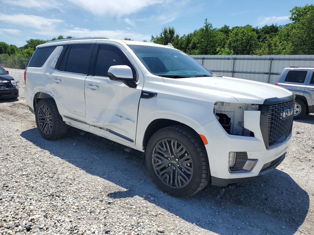 Автомобиль GMC YUKON DENALI ULTIMATE 2023 | GrandCar Автомобиль GMC YUKON DENALI ULTIMATE 2023 | GrandCar