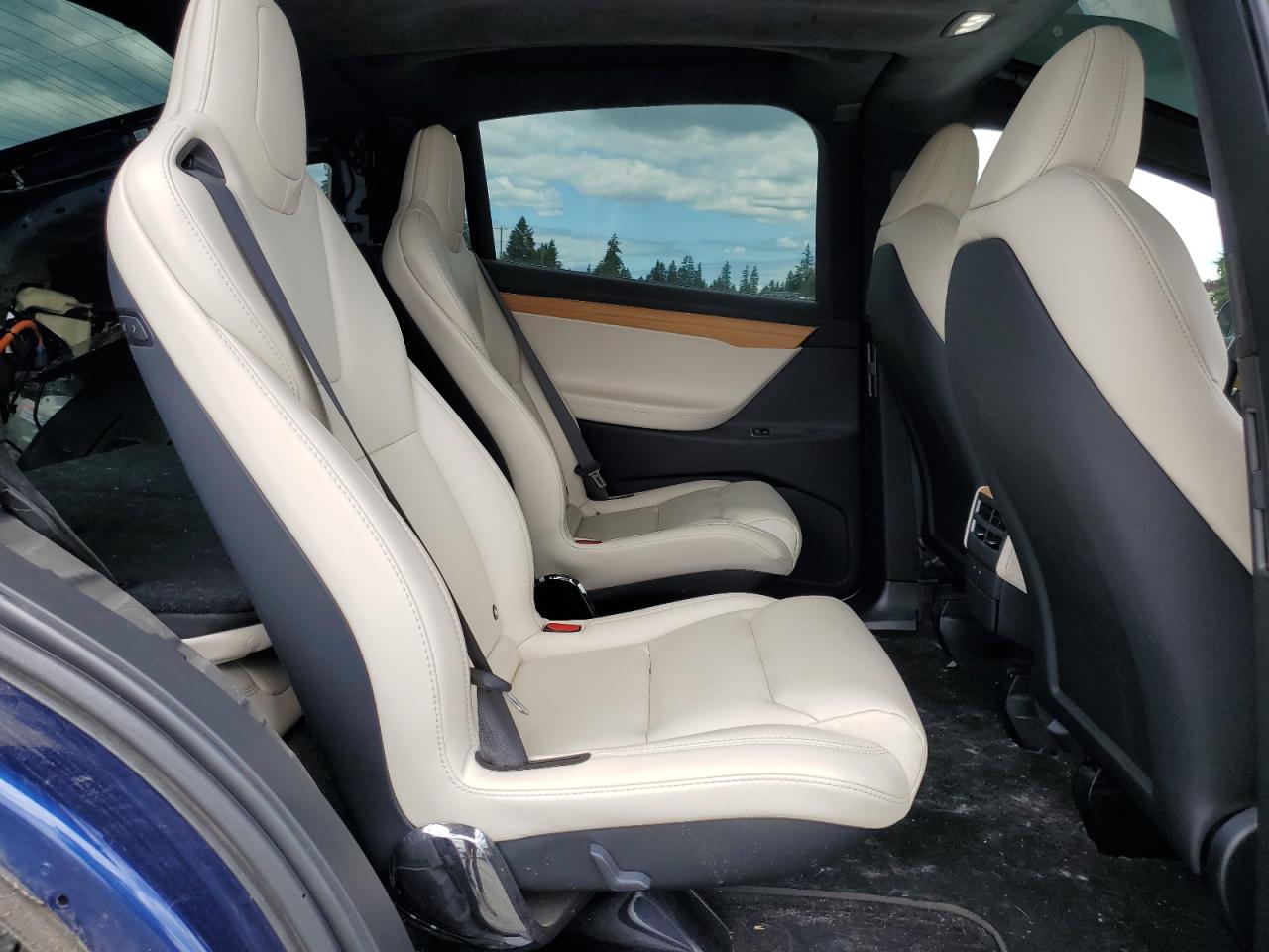 Автомобиль TESLA MODEL X 2020 | GrandCar Автомобиль TESLA MODEL X 2020 | GrandCar