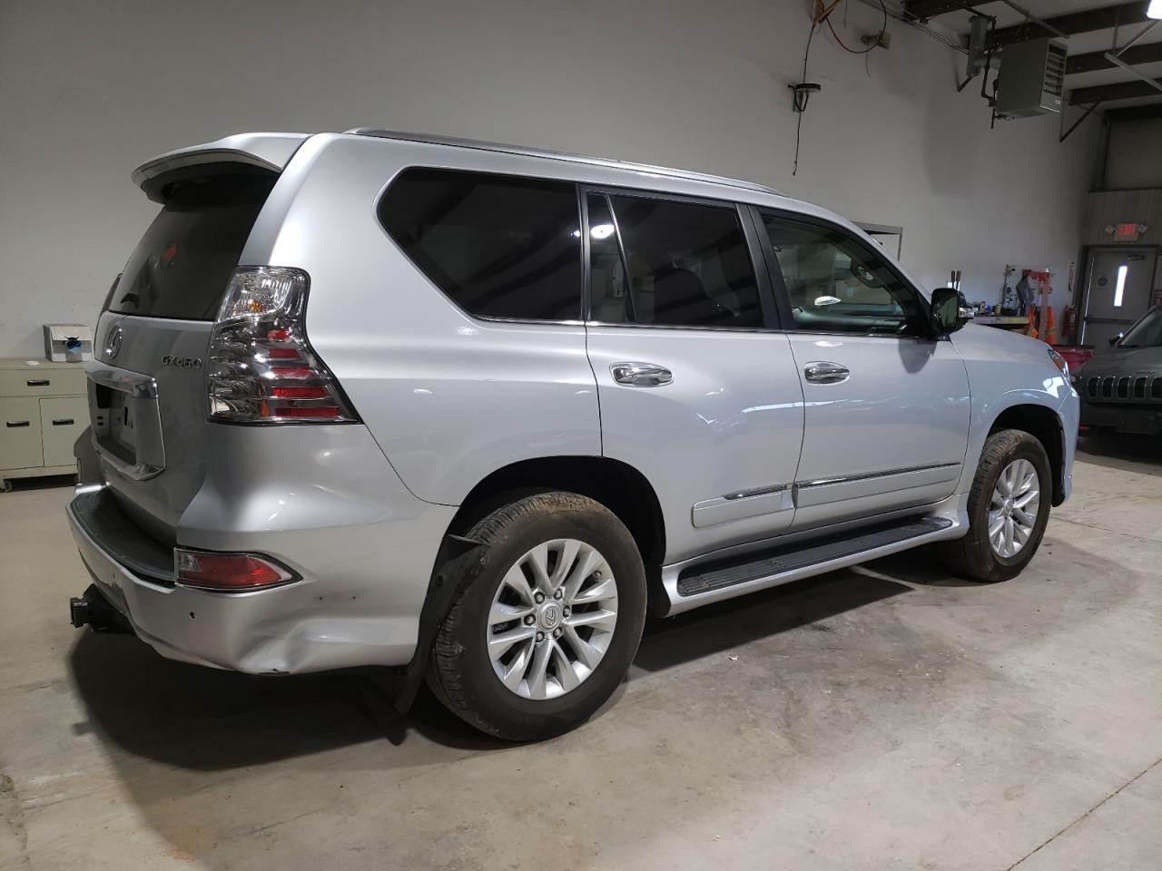 Автомобіль LEXUS GX 460 2018 | GrandCar Автомобіль LEXUS GX 460 2018 | GrandCar