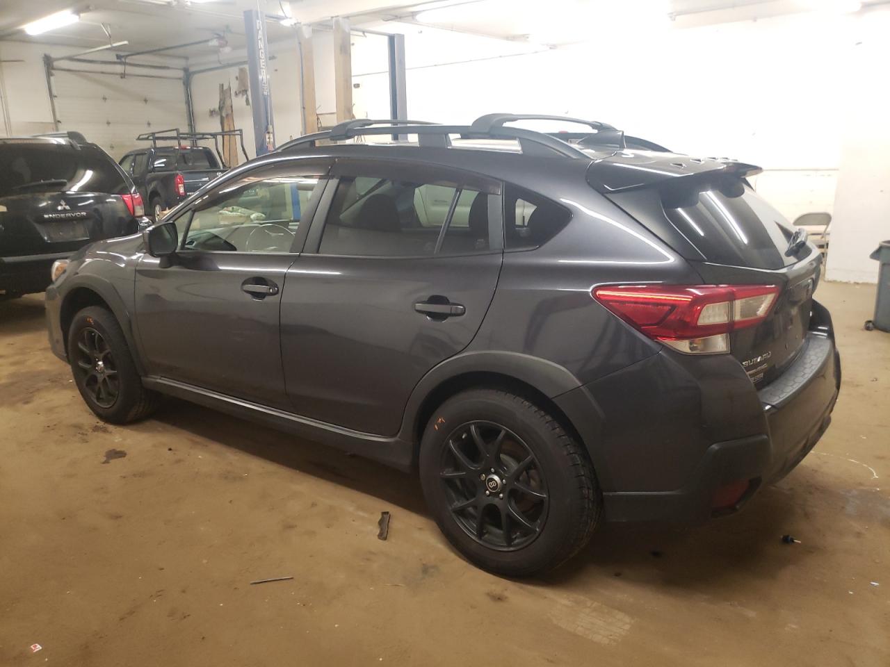 Автомобиль SUBARU CROSSTREK PREMIUM 2018 | GrandCar Автомобиль SUBARU CROSSTREK PREMIUM 2018 | GrandCar