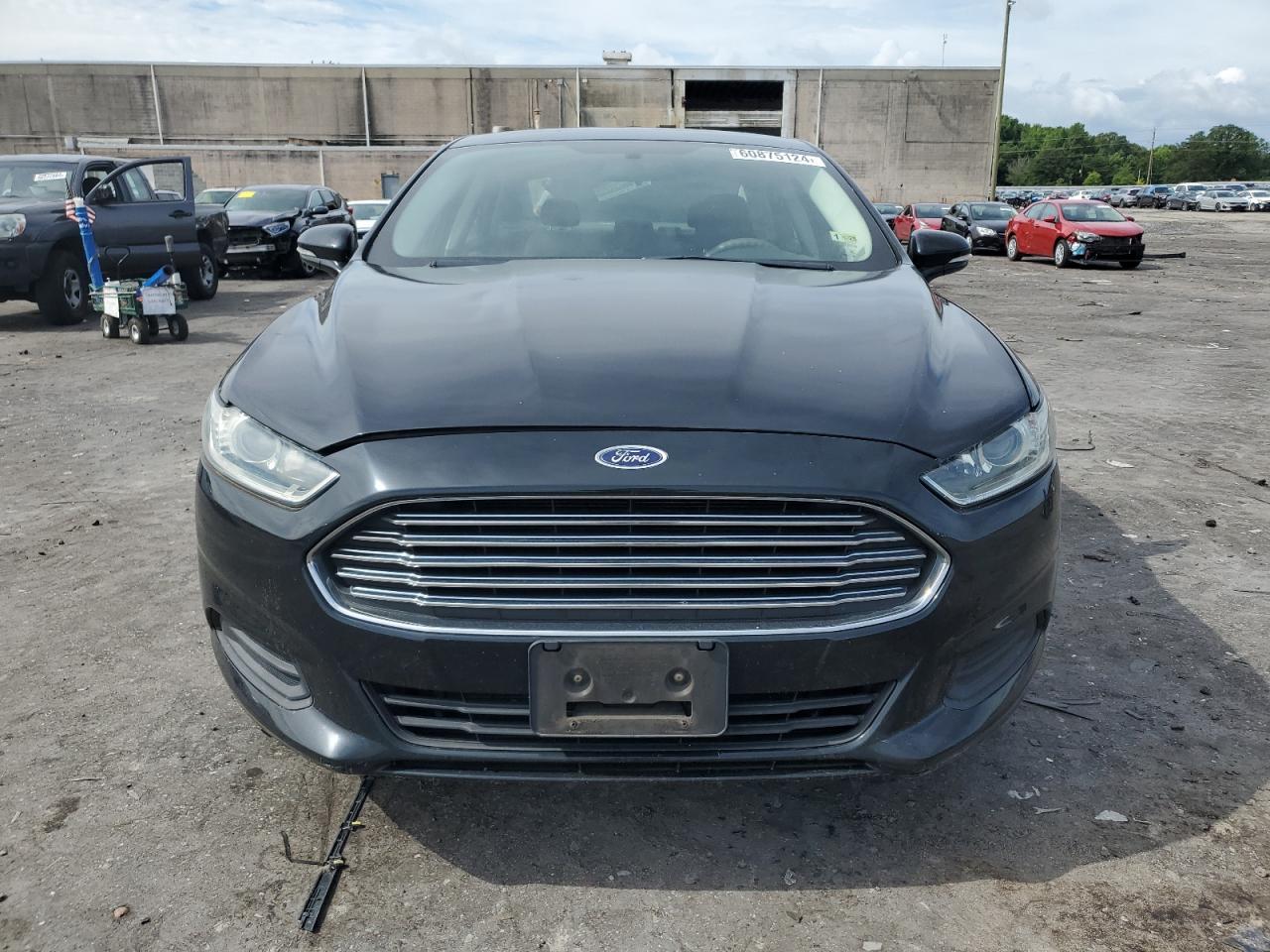 Автомобиль FORD FUSION SE 2014 | GrandCar Автомобиль FORD FUSION SE 2014 | GrandCar