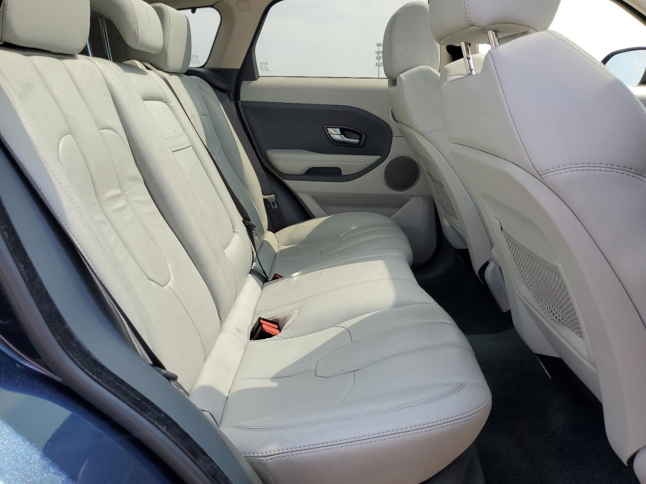Автомобіль LAND ROVER RANGE ROVER EVOQUE PREMIUM 2012 | GrandCar Автомобіль LAND ROVER RANGE ROVER EVOQUE PREMIUM 2012 | GrandCar