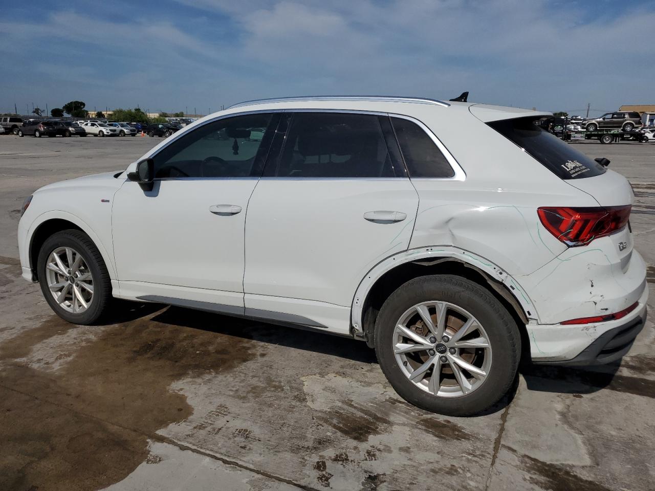 Автомобиль AUDI Q3 PREMIUM PLUS S LINE 45 2023 | GrandCar Автомобиль AUDI Q3 PREMIUM PLUS S LINE 45 2023 | GrandCar