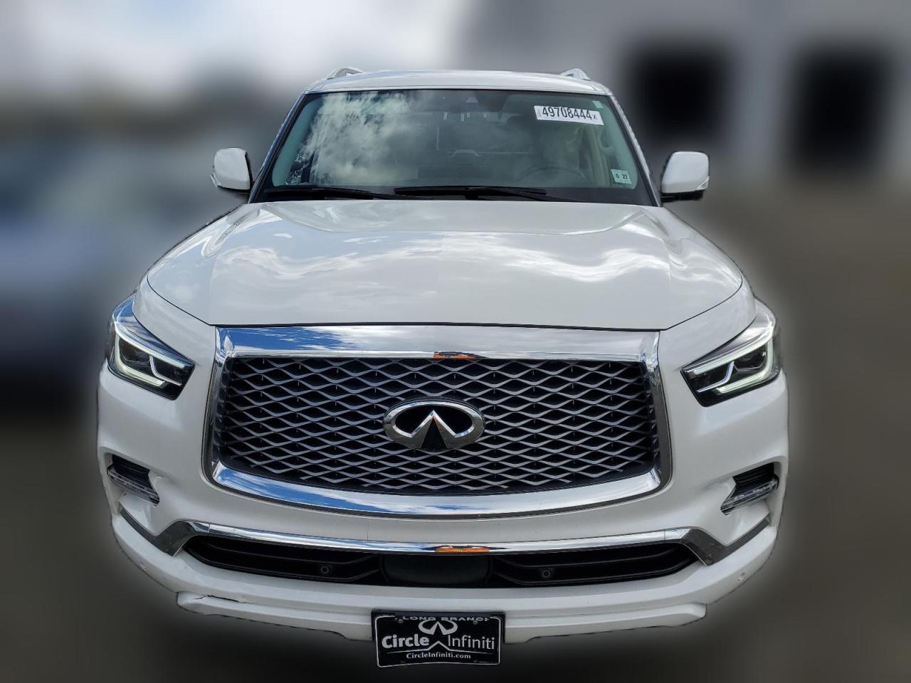Автомобиль INFINITI QX80 LUXE 2022 | GrandCar Автомобиль INFINITI QX80 LUXE 2022 | GrandCar