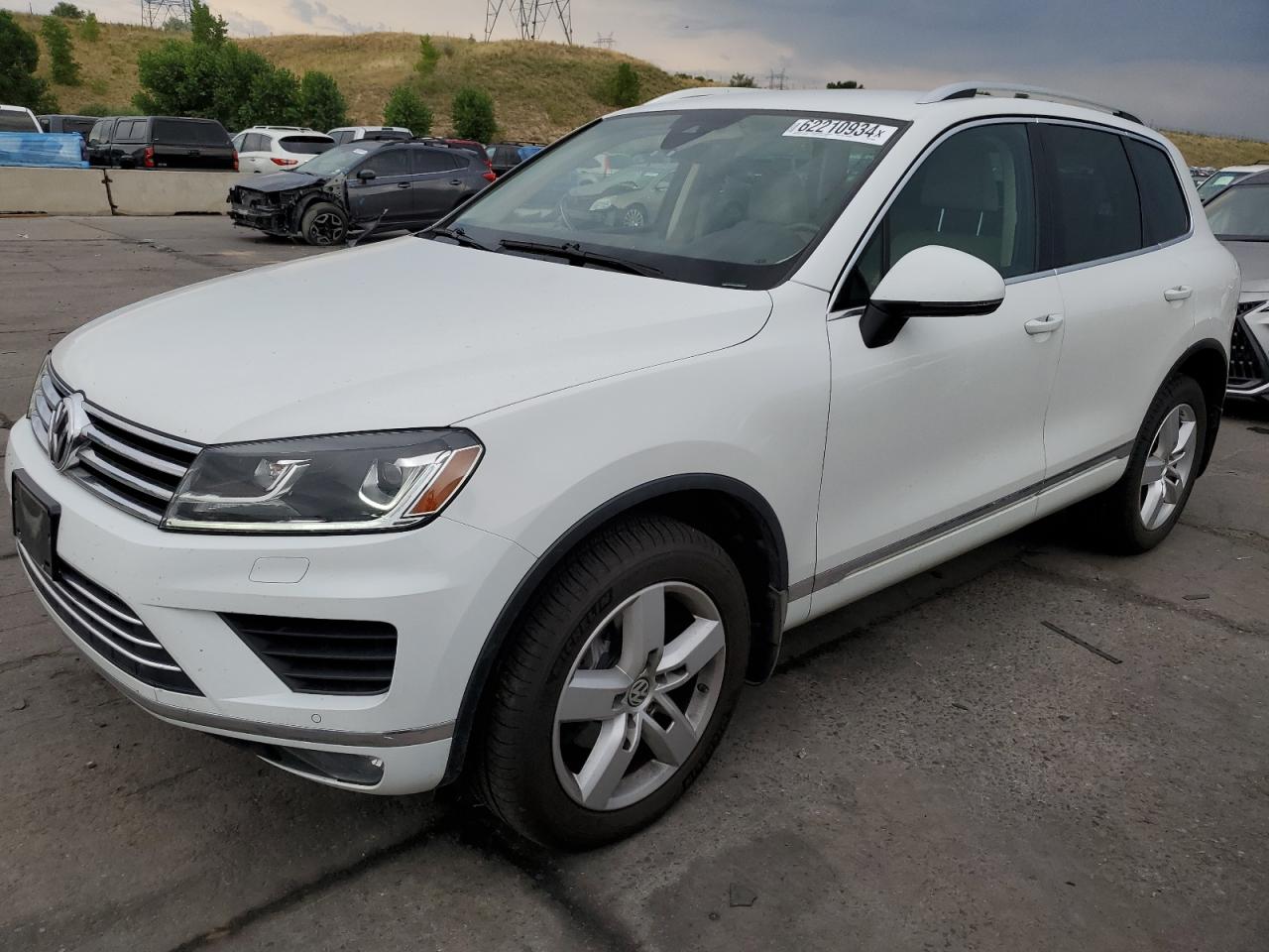 Автомобиль VOLKSWAGEN TOUAREG SPORT 2017 | GrandCar