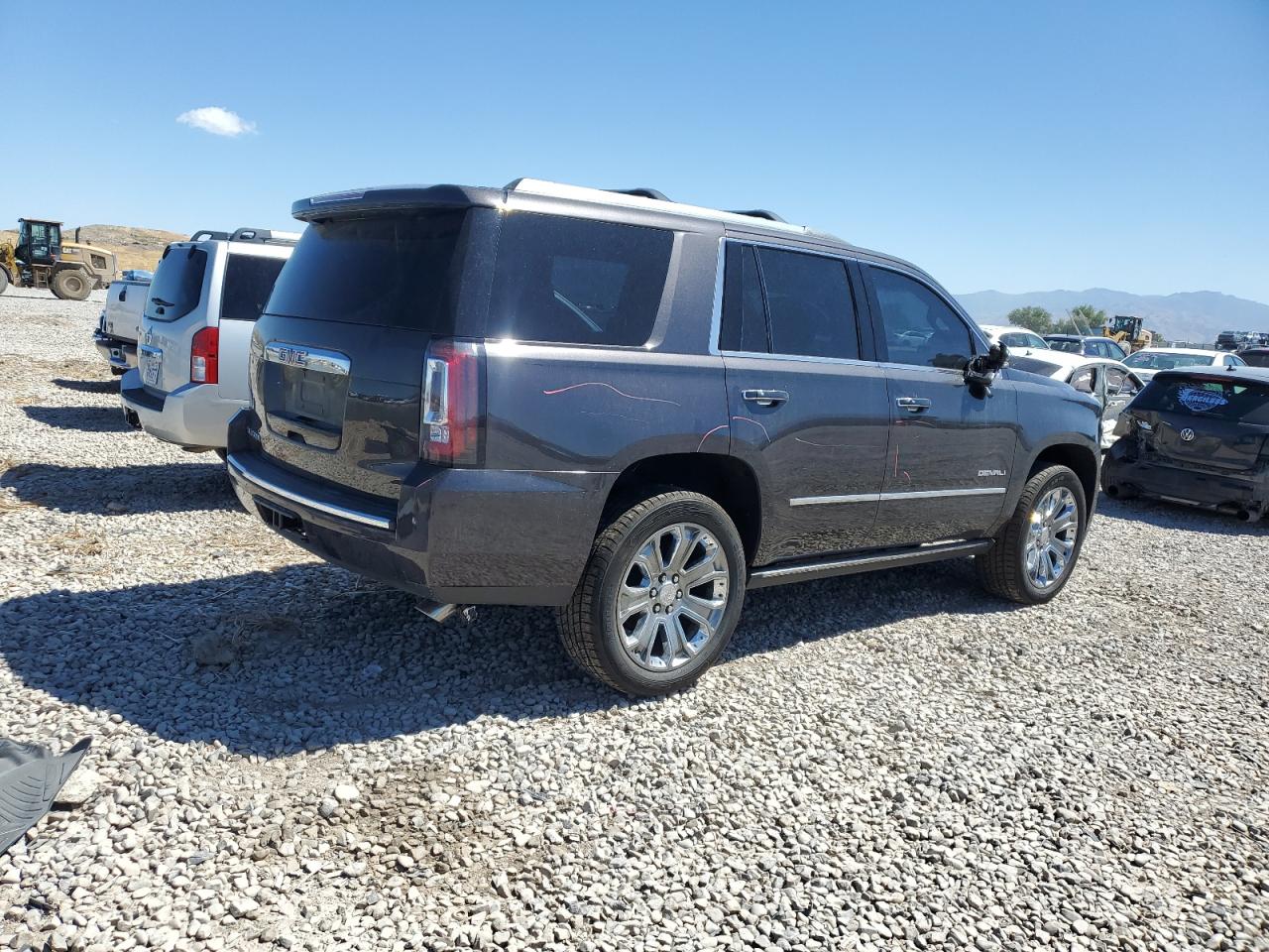 Автомобиль GMC YUKON DENALI 2016 | GrandCar Автомобиль GMC YUKON DENALI 2016 | GrandCar