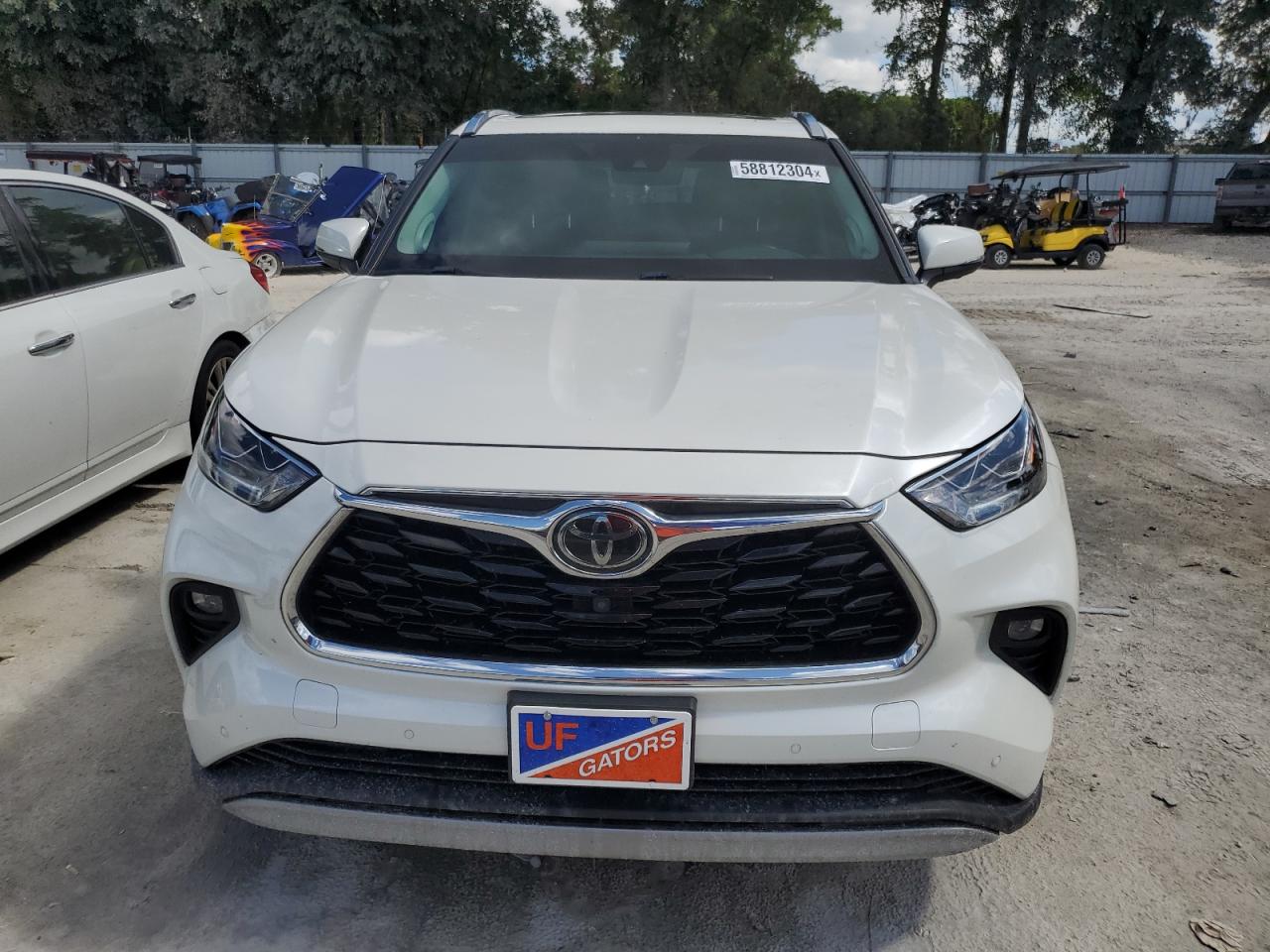 Автомобіль TOYOTA HIGHLANDER PLATINUM 2020 | GrandCar Автомобіль TOYOTA HIGHLANDER PLATINUM 2020 | GrandCar