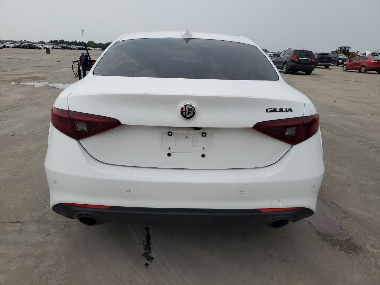 Автомобіль ALFA ROMEO GIULIA 2020 | GrandCar Автомобіль ALFA ROMEO GIULIA 2020 | GrandCar