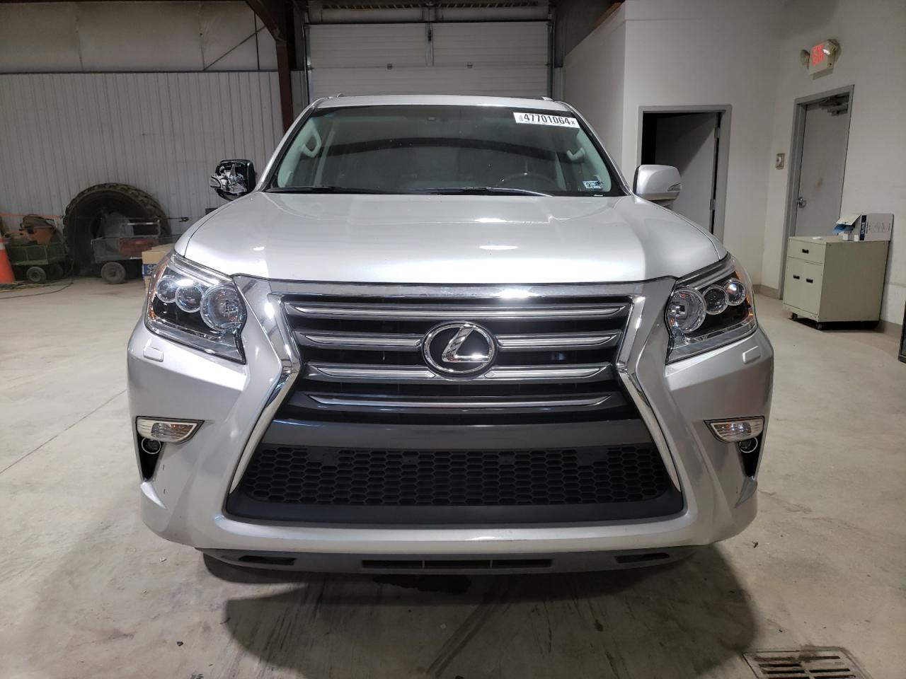 Автомобіль LEXUS GX 460 2018 | GrandCar Автомобіль LEXUS GX 460 2018 | GrandCar