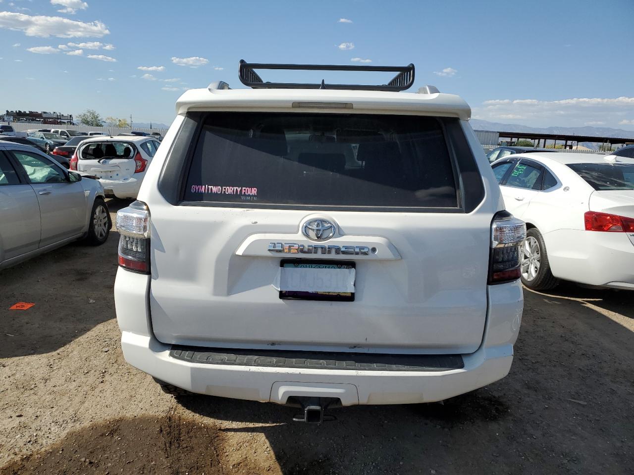 Автомобиль TOYOTA 4RUNNER SR5 2015 | GrandCar Автомобиль TOYOTA 4RUNNER SR5 2015 | GrandCar