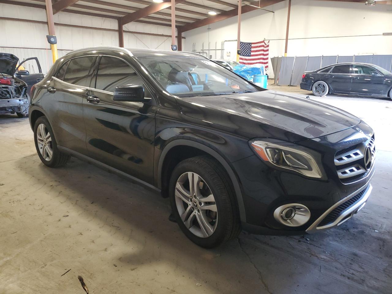 Автомобиль MERCEDES-BENZ GLA 250 4MATIC 2020 | GrandCar Автомобиль MERCEDES-BENZ GLA 250 4MATIC 2020 | GrandCar